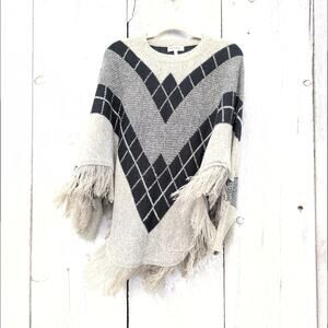 Monteau Los Angeles Poncho With Sleeves Southwest Boho Festival Fringe Women's L